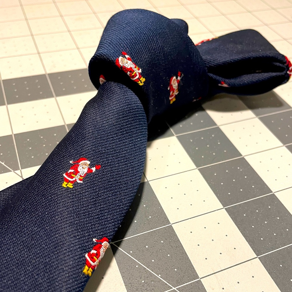 Vintage Necktie | Country Clubs | Navy Blue | Allover Print AOP Santa
